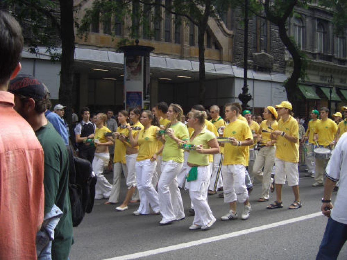 Budapest Parade 2005 / g_1_0_cimg0057.jpg