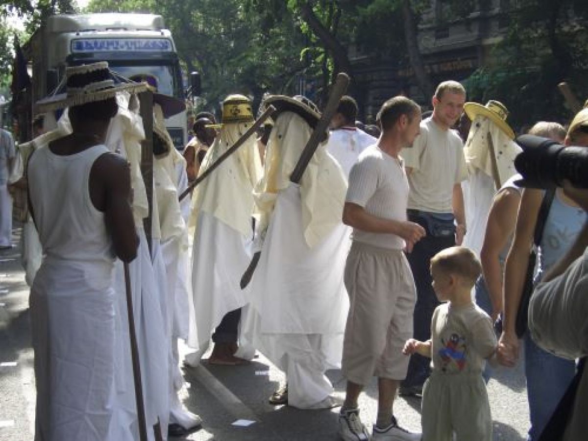 Budapest Parade 2005 / g_1_0_cimg0132.jpg