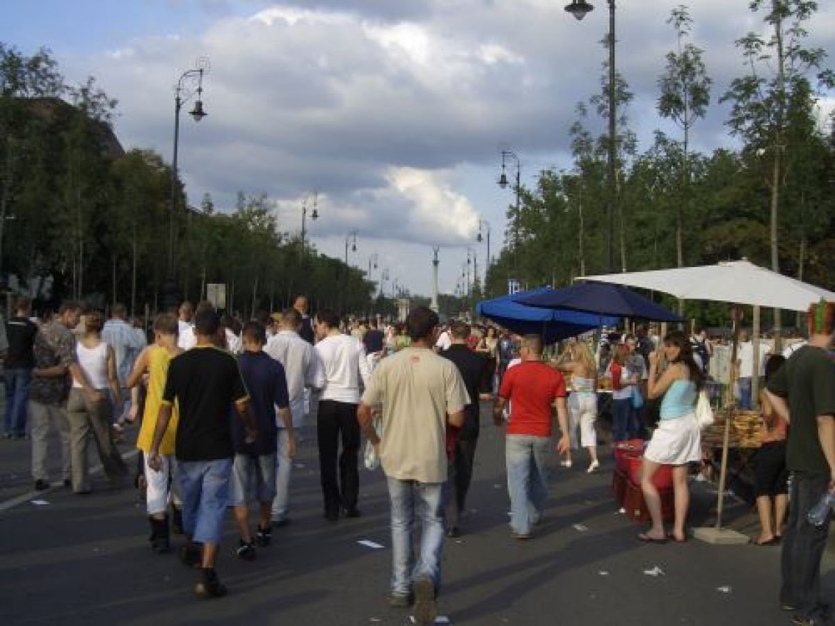 Budapest Parade 2005 / g_1_0_cimg0145.jpg