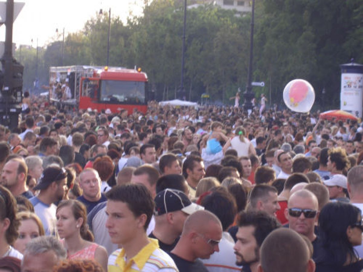 Budapest Parade 2005 / g_1_0_cimg0181.jpg