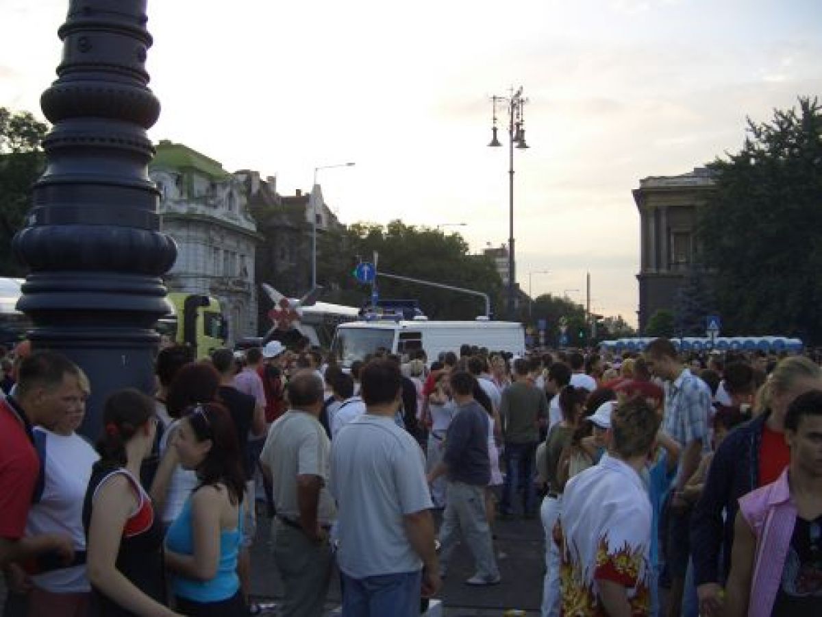 Budapest Parade 2005 / g_1_0_cimg0203.jpg