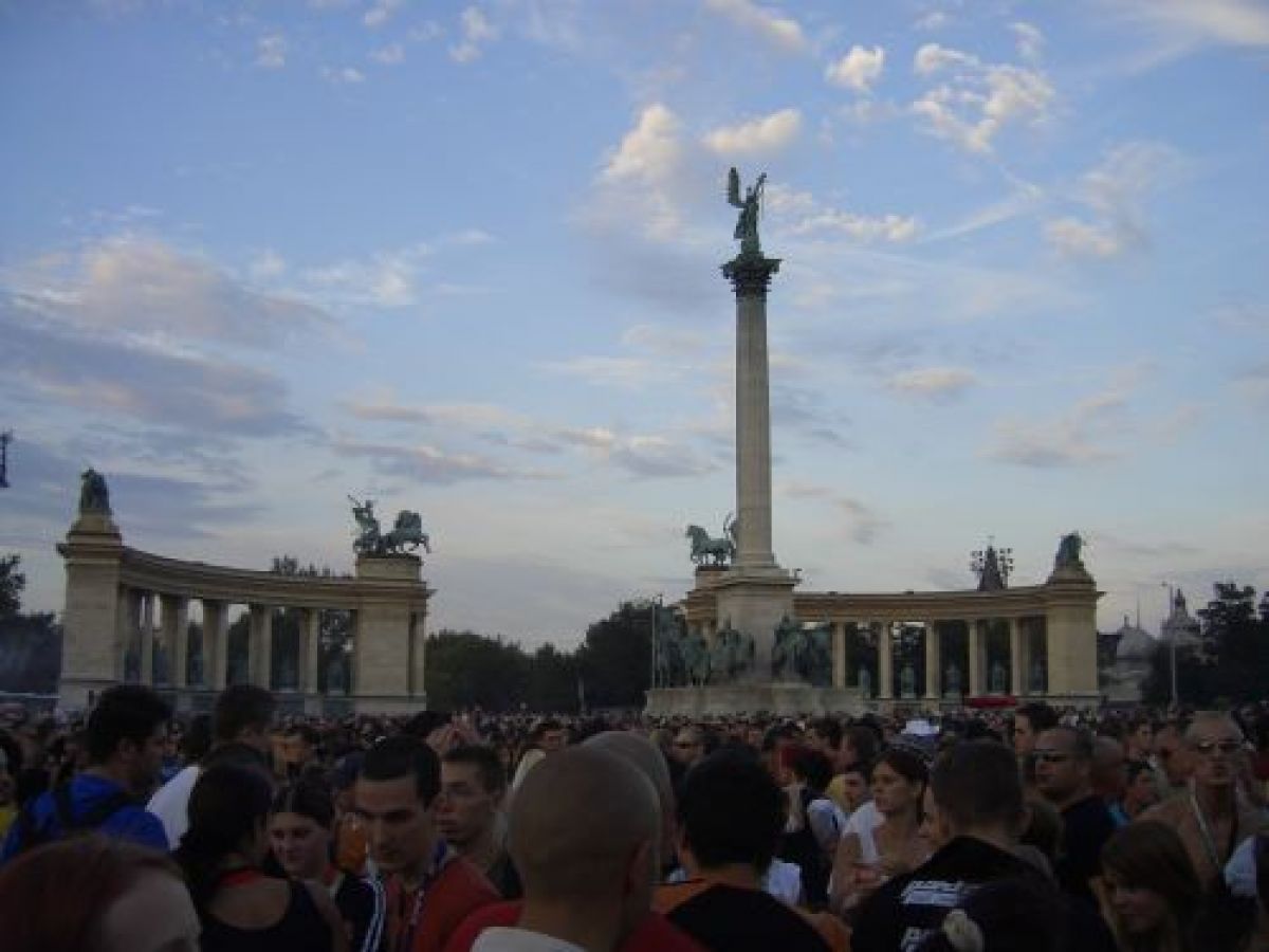 Budapest Parade 2005 / g_1_0_cimg0208.jpg