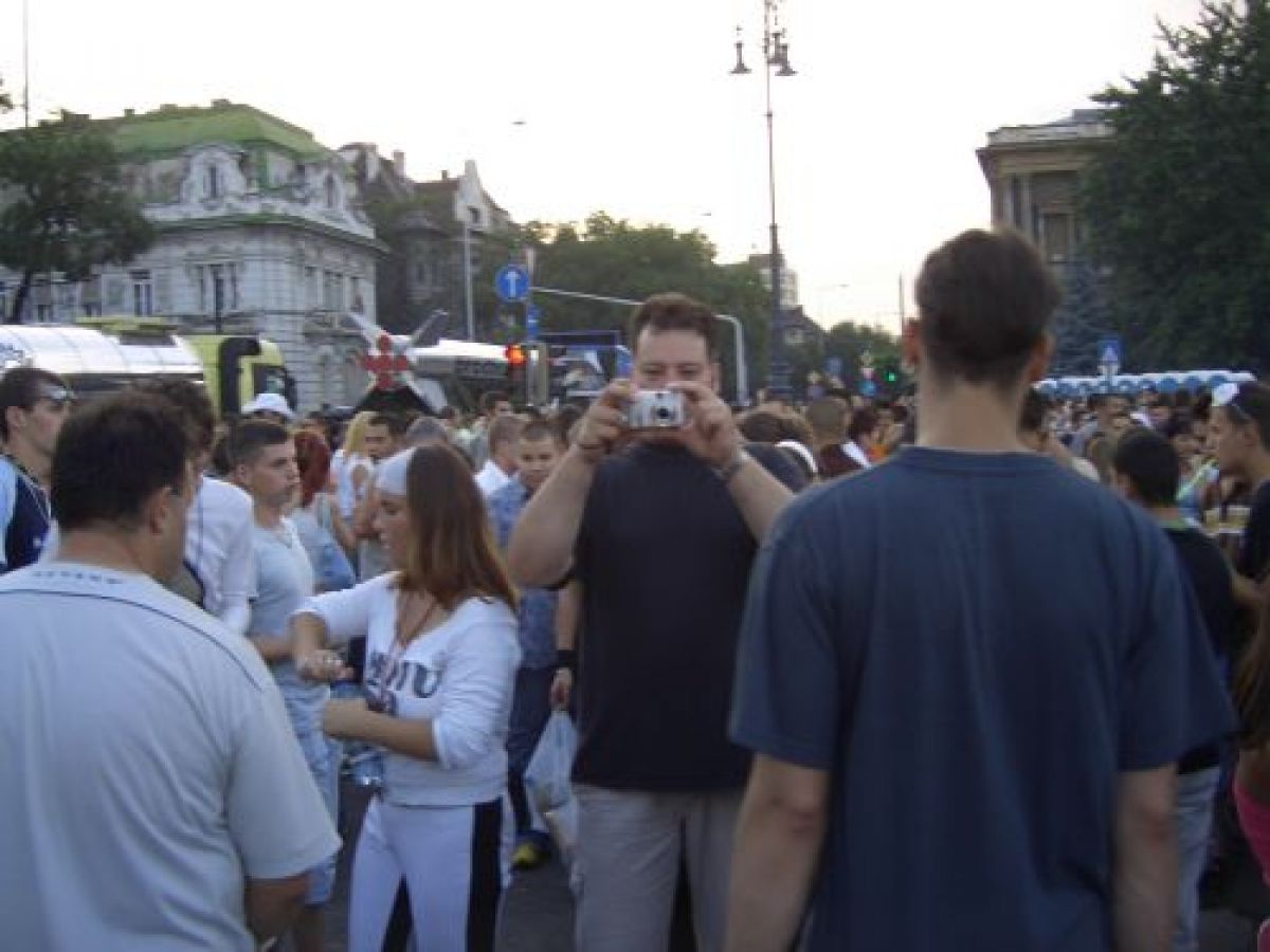 Budapest Parade 2005 / g_1_0_cimg0209.jpg