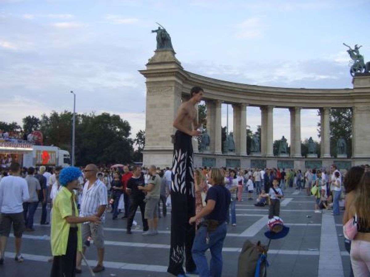 Budapest Parade 2005 / g_1_0_cimg0223.jpg