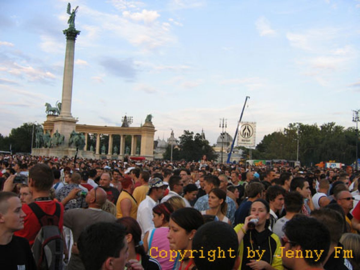 Budapest Parade 2005 / g_1_0_img_1551.jpg