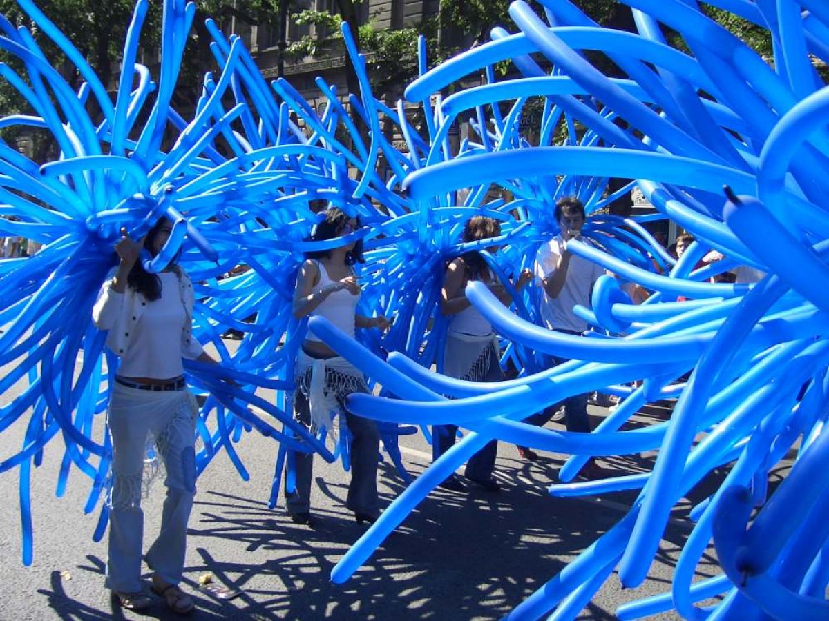 Budapest Parade 2006 / g_2_0_cimg1150.jpg