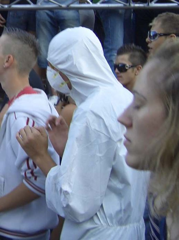 Budapest Parade 2006 / g_2_0_cimg1268.jpg