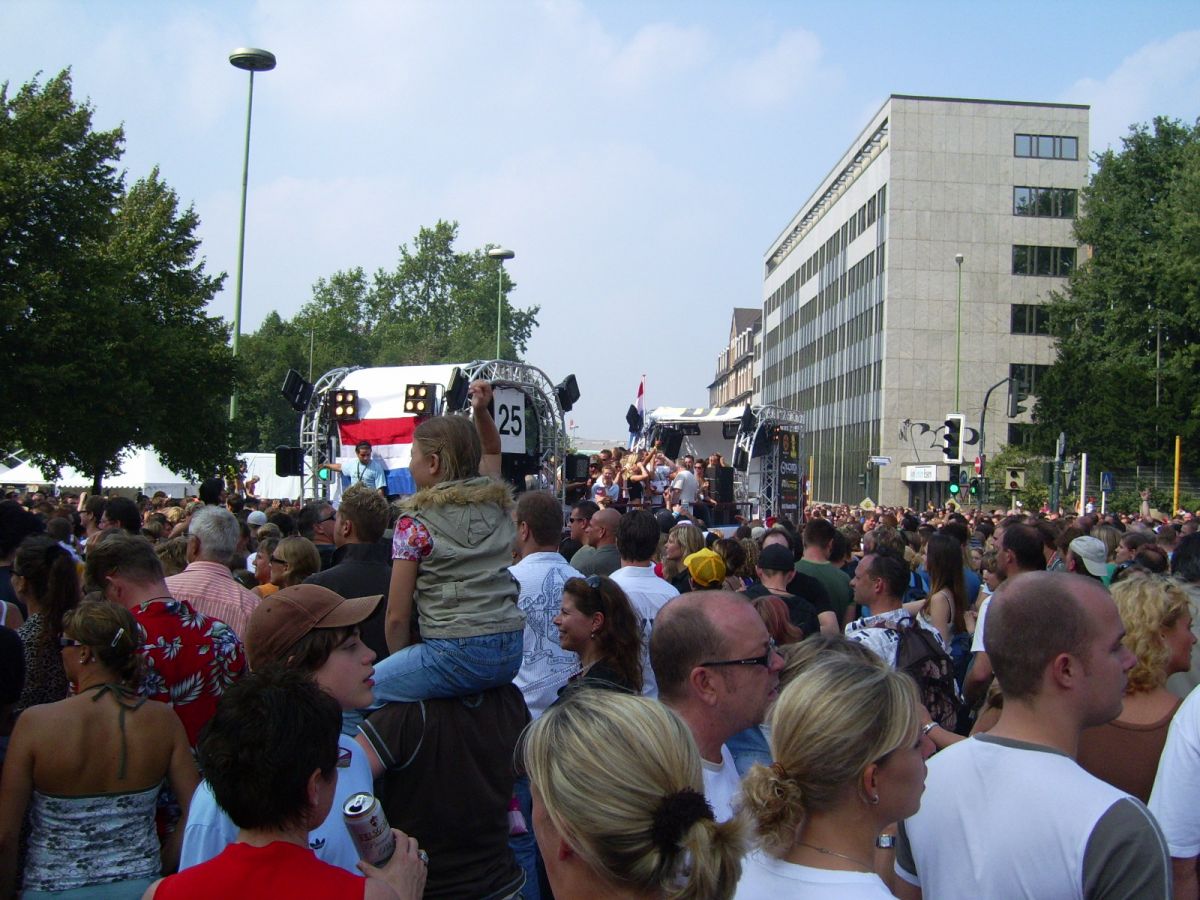 Loveparade 2008 Essen / g_3_0_pic_0022.jpg