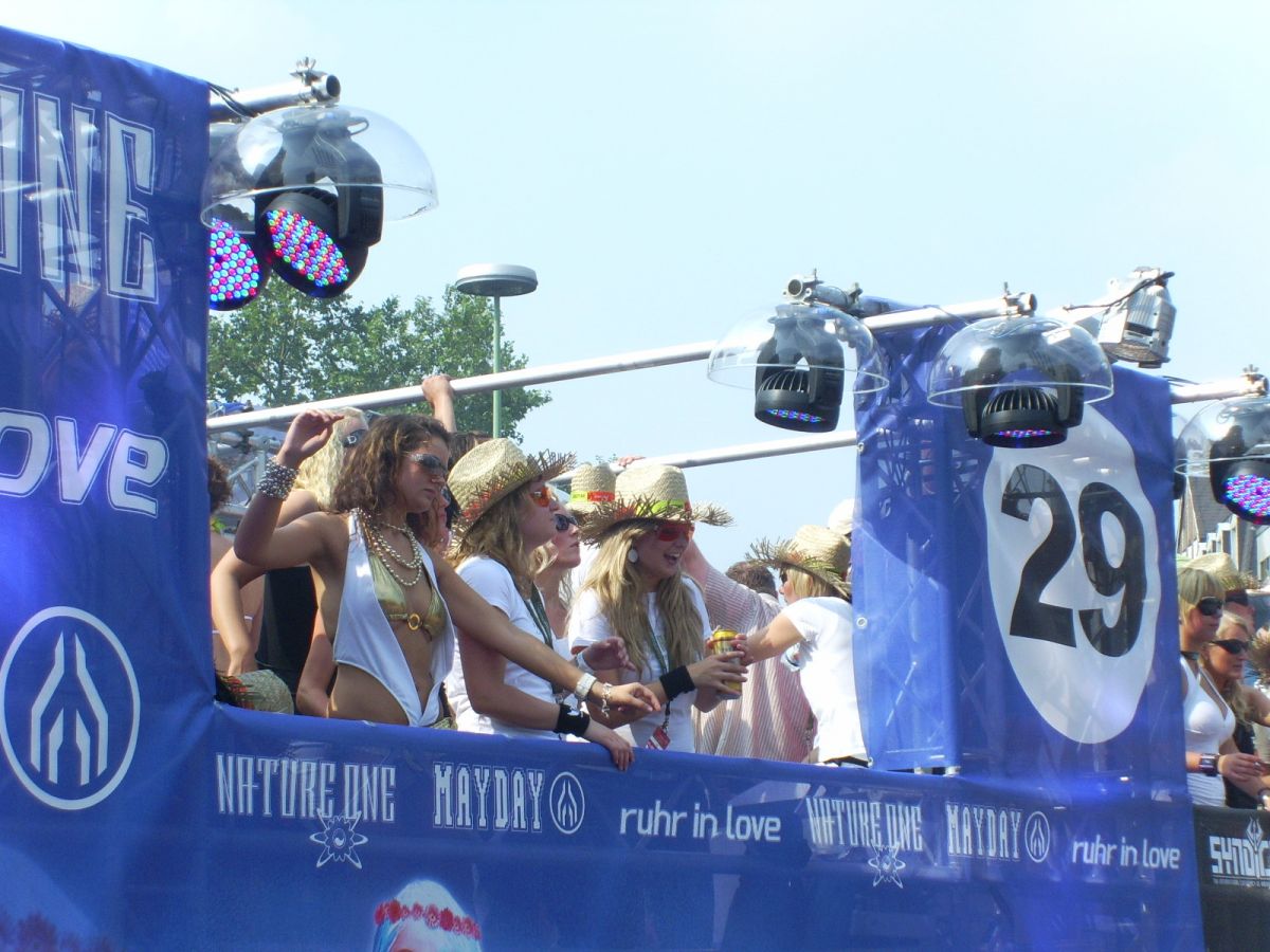 Loveparade 2008 Essen / g_3_0_pic_0042.jpg