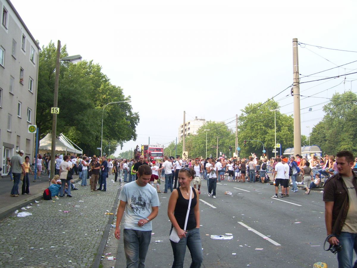 Loveparade 2008 Essen / g_3_0_pic_0100.jpg