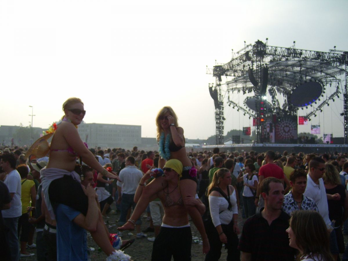 Loveparade 2008 Essen / g_3_0_pic_0156.jpg