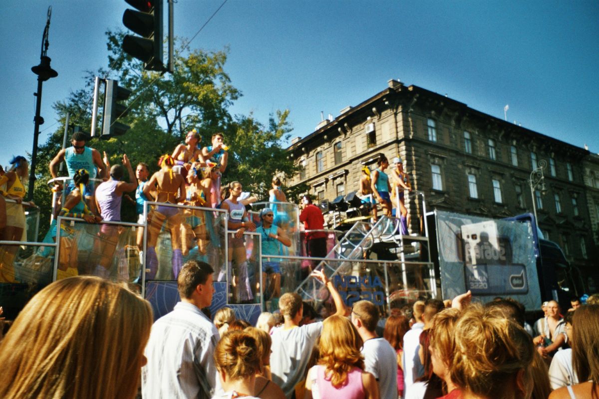 Budapest Parade 2004 / g_5_0_25.jpg