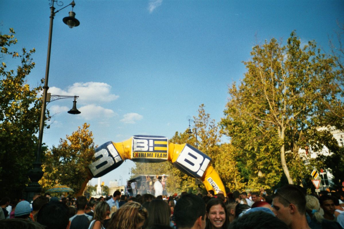 Budapest Parade 2004 / g_5_0_47.jpg