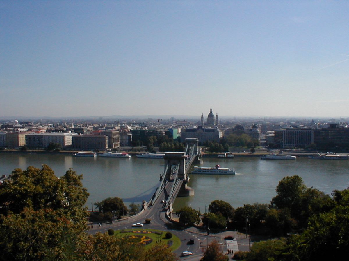 Budapest Parade 2004 / g_5_0_p1010025.jpg