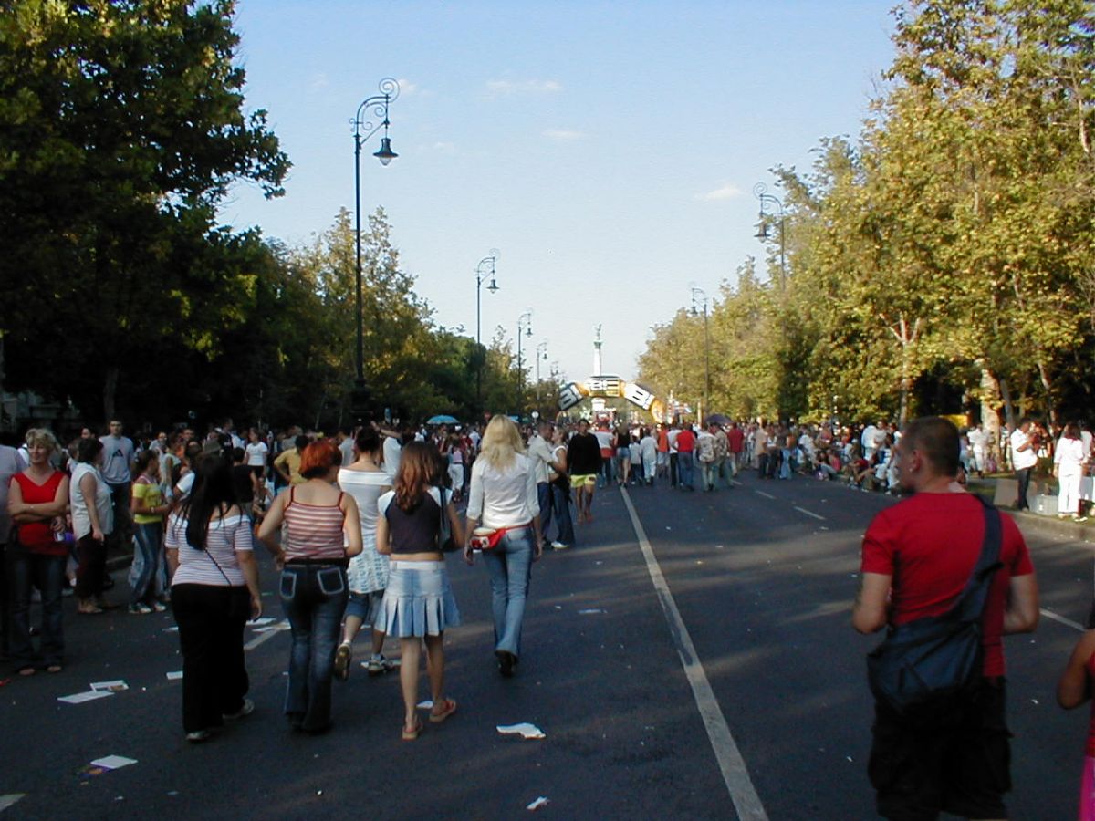 Budapest Parade 2004 / g_5_0_p1010128.jpg